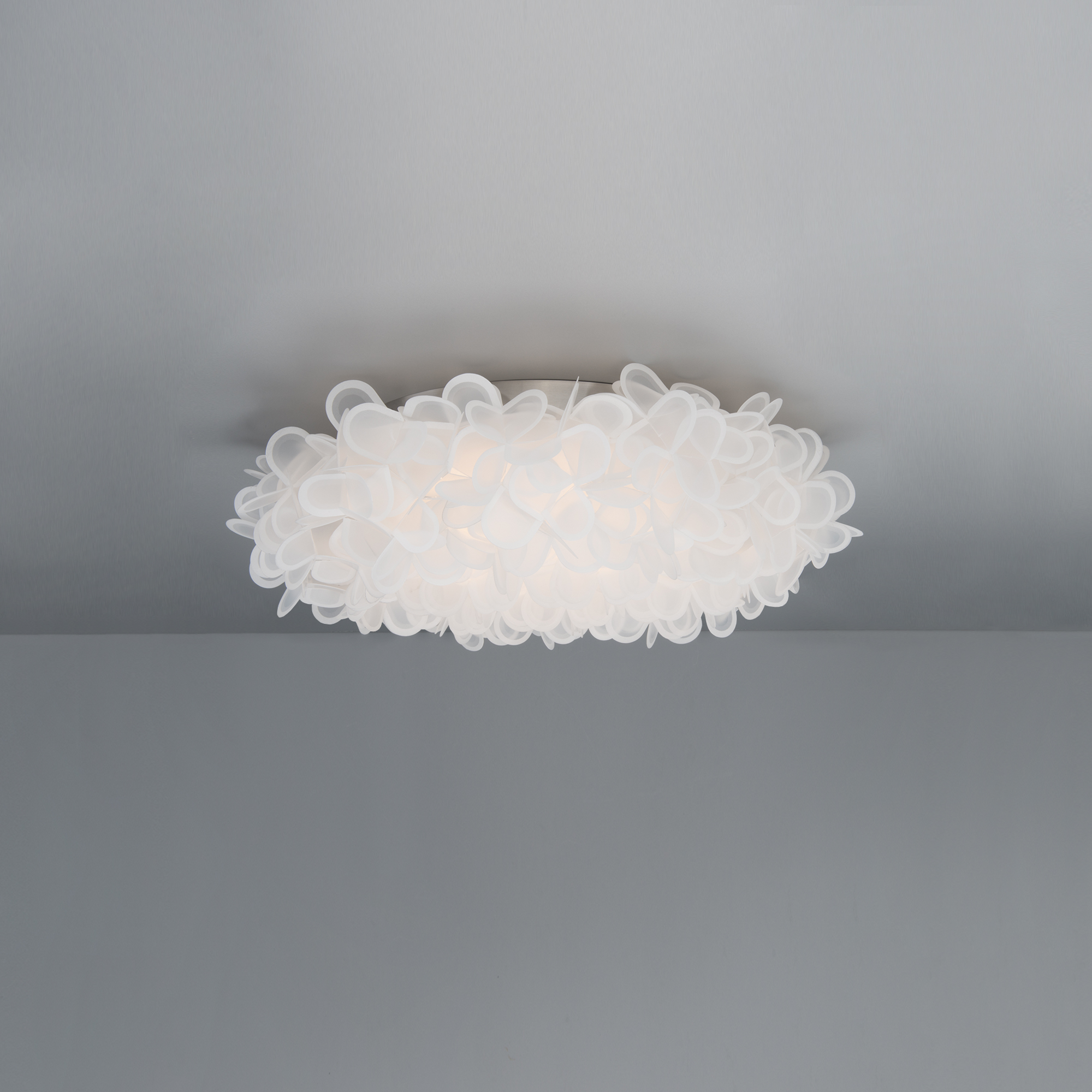 Fluffy lighting product