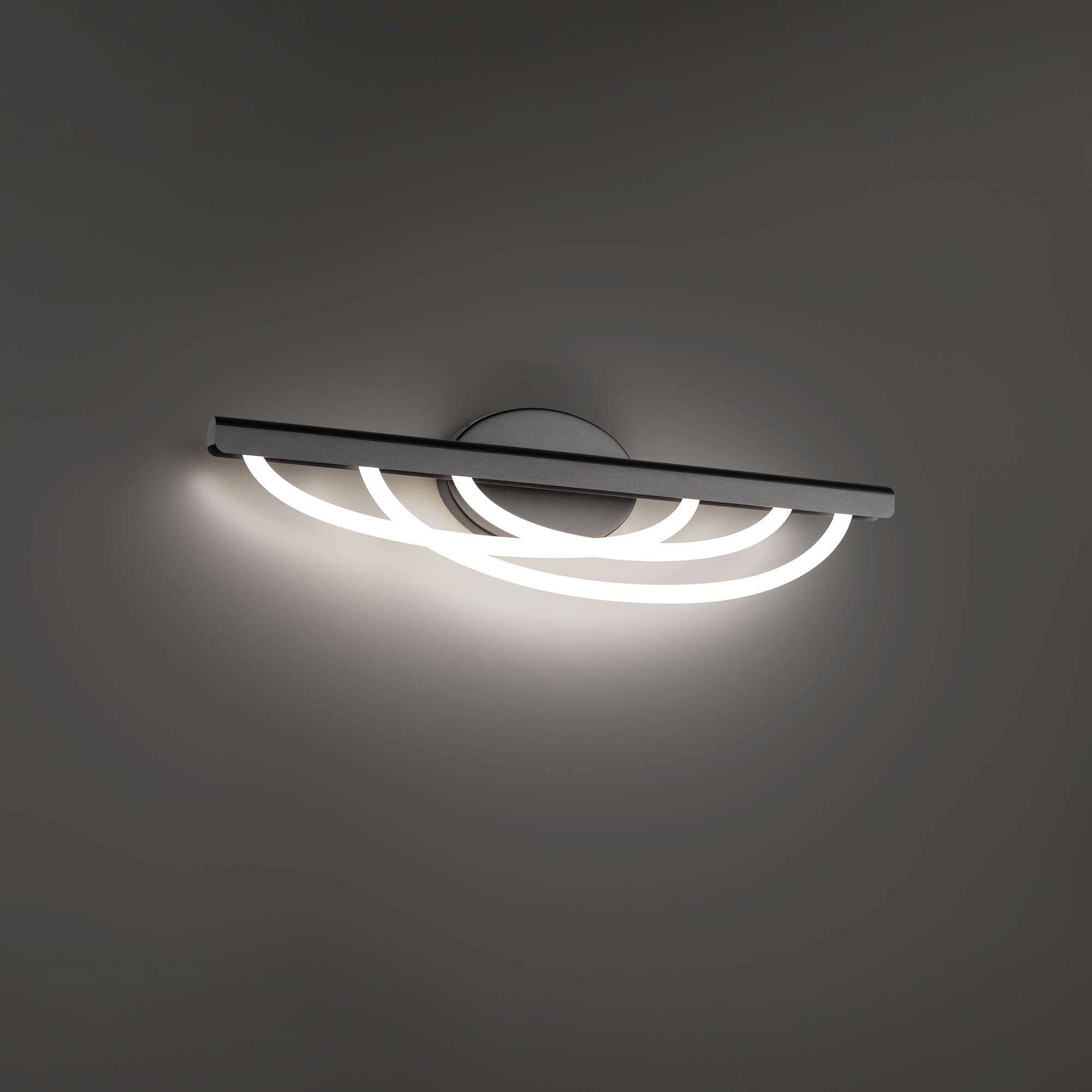 Swoop lighting product