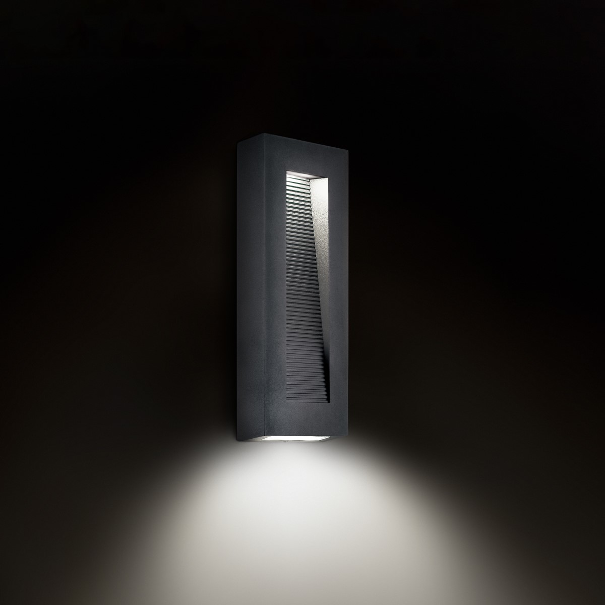 Double Down WS W13718 BK Modern Forms
